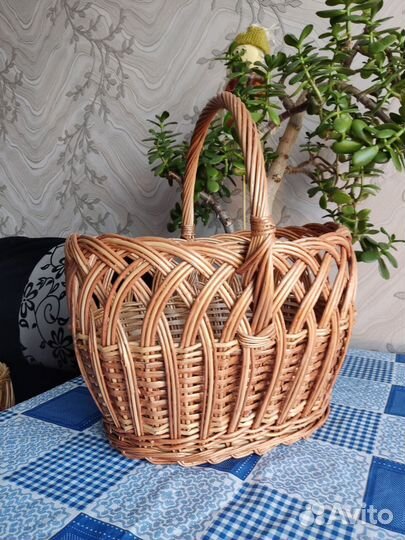 Корзины плетеные из лозы