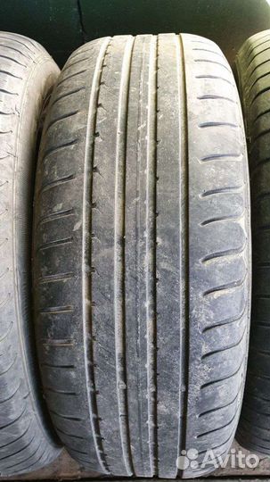 Goodyear EfficientGrip 195/65 R15