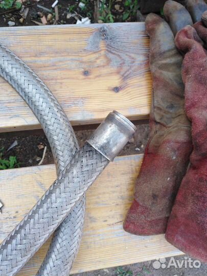 Гибкий нержавеющий металлорукав на выхлопную трубу