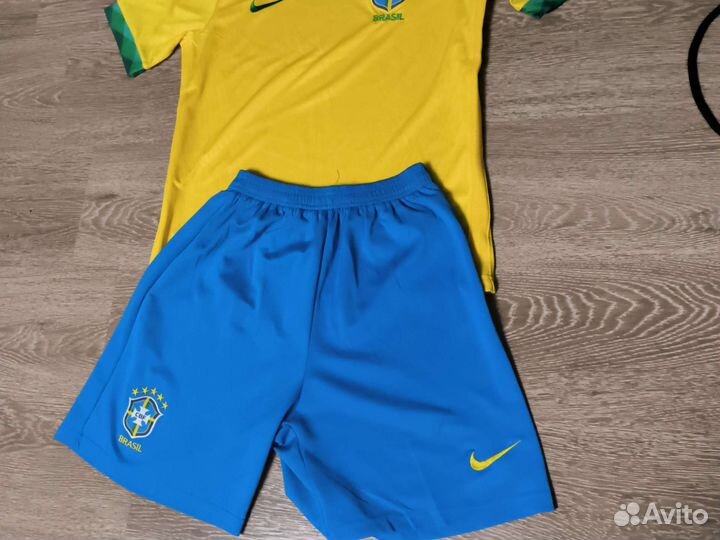 Футбольная форма