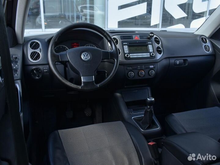 Volkswagen Tiguan 2.0 МТ, 2008, 265 299 км