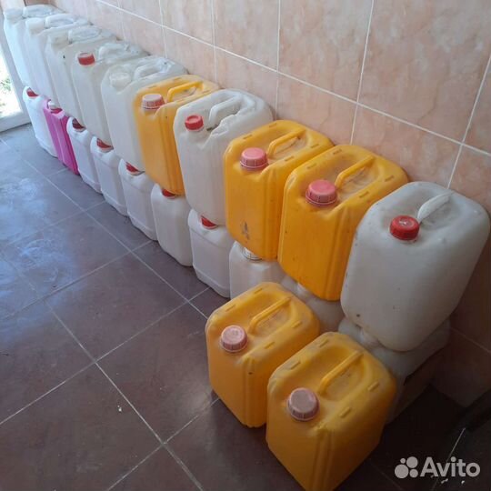 Канистры пластиковые 10л