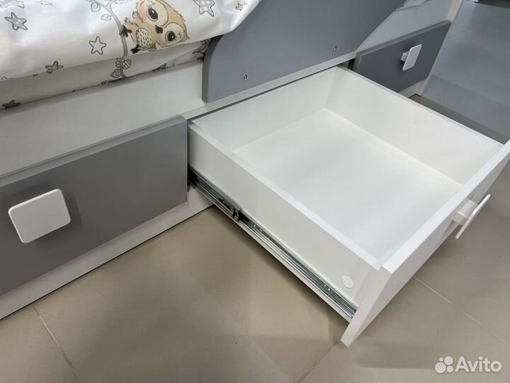 Детская кровать 160х80 Умка-5 (серебро+белый) прав