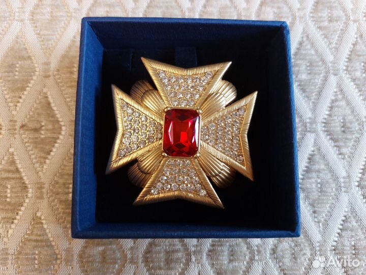 Nolan Miller, Joan Rivers, Swarovski, Ballou