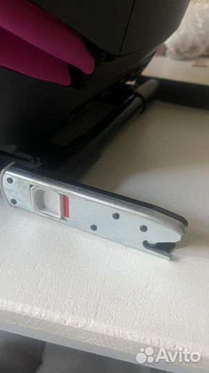 Детское автокресло cubex Solution S i-Fix Pink