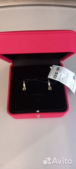 Новые золотые серьги с бриллиантами