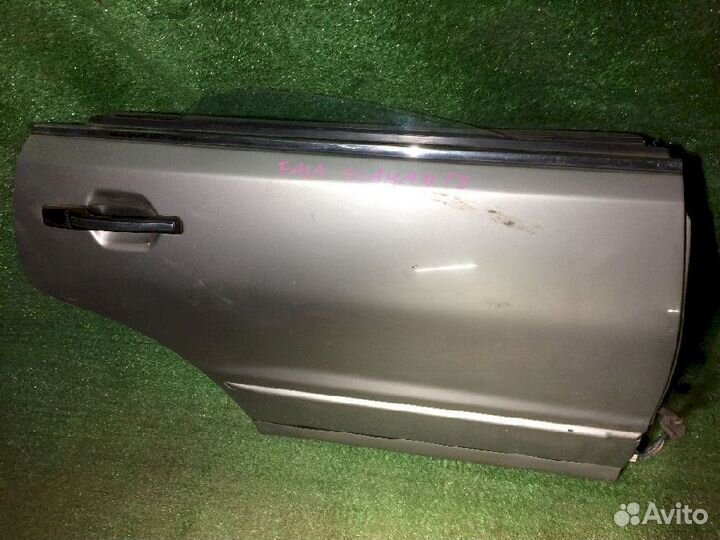 Дверь задняя правая Mitsubishi Diamante F41A Сереб