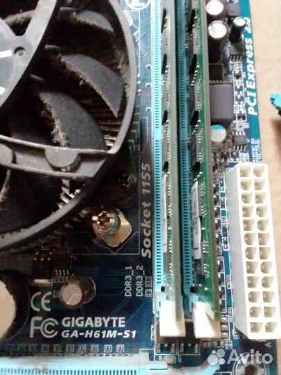 Материнские платы gigabyte на запчасти