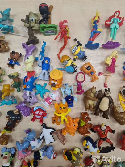 Игрушки из киндера и других яиц пакетом 500 грамм