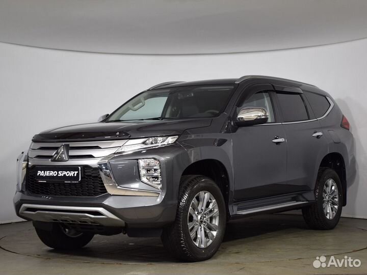 Mitsubishi Pajero Sport 3.0 AT, 2022