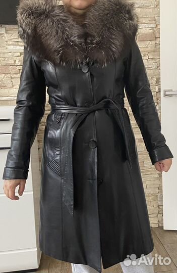 Кожаное женское пальто