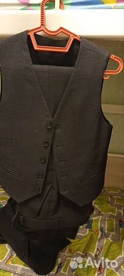 Школьный костюм для мальчика 128