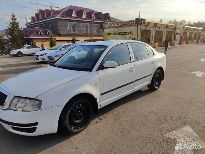 Skoda Superb 1.8 МТ, 2002, 218 000 км