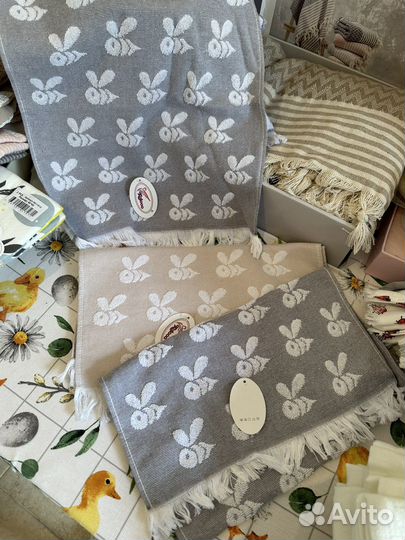 Махровые полотенца новые банные кухонные