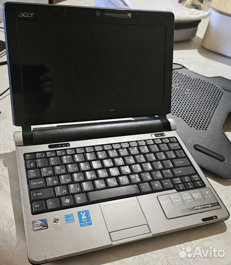 Нетбук acer aspire one