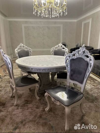 Стол круглый