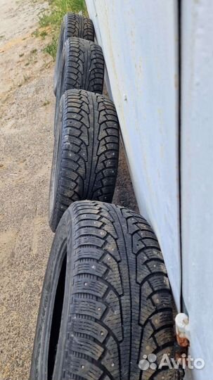 Nokian Tyres Hakkapeliitta 5 255/60 R18 112T