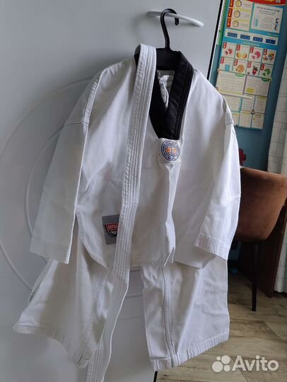 Кимоно детское.По остальным вопросам в лс