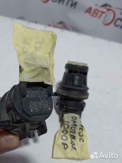 Насос омывателя Toyota Camry 40-45