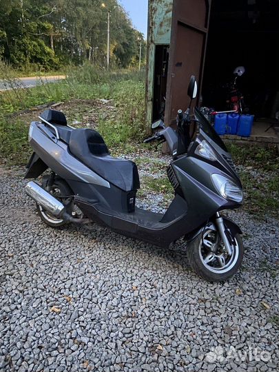 Продам макси-скутер Daelim SQ 250 / Даелим SQ 250