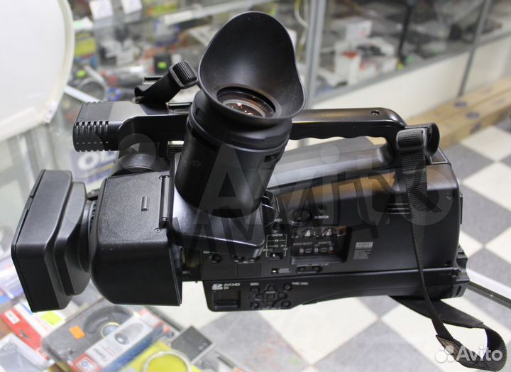 Видеокамера Panasonic AG-HMC 84 б/у