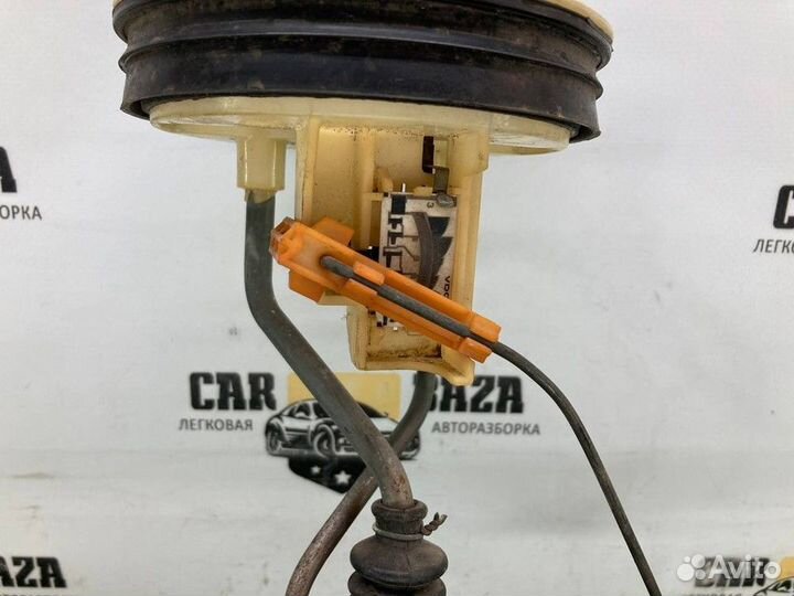 Датчик уровня топлива Volkswagen Passat