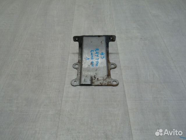 Усилитель пола задний левый Nissan Tiida C11 1.6