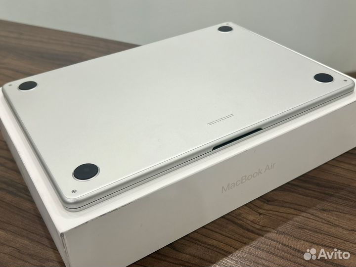 Разбор Apple MacBook air 13 2022 m2