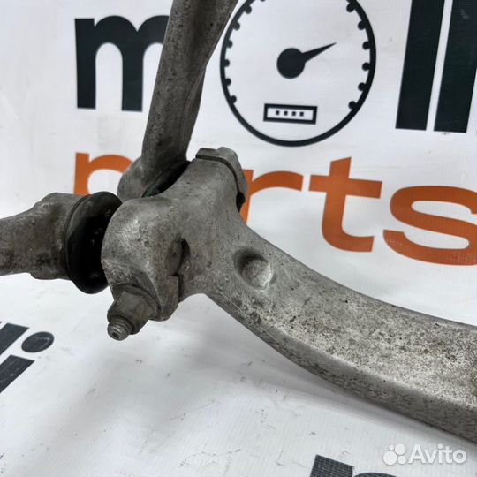 Кулак поворотный Audi Q8 2019