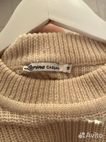 Свитер женский zarina