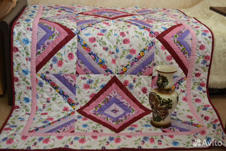 Одеяло лоскутное ручной работы 