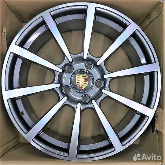 Зимние колеса на Porsche Panamera R20