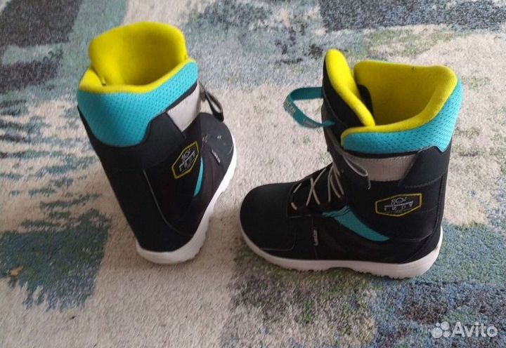 Сноубордические ботинки детские