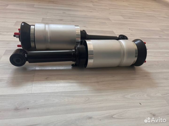 Пневмостойка передняя Discovery 3 4 Range Sport 1