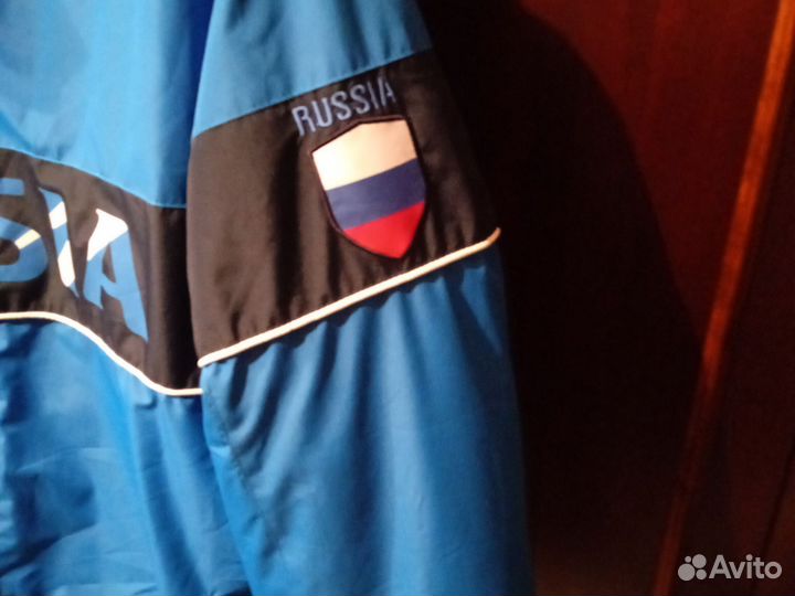 Мужская зимняя куртка