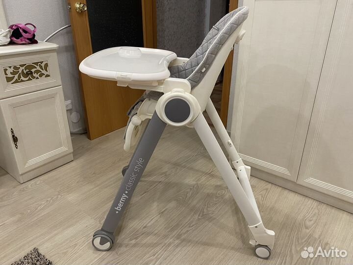 Стульчик для кормления