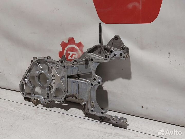 Toyota Rav4 XA50 Крышка двигателя 2.5 A25A-FKS