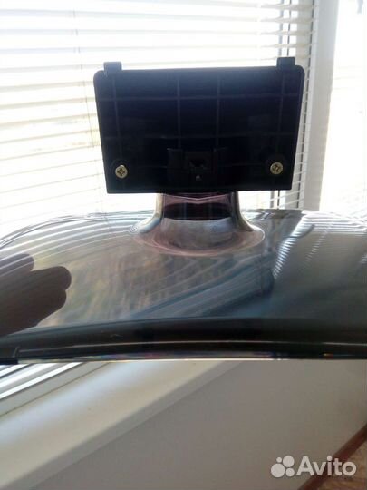 Подставка для телевизора