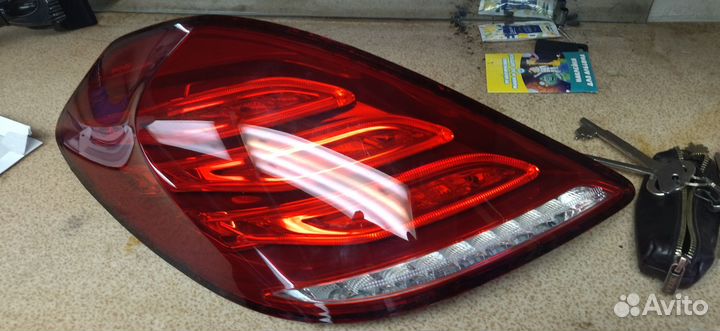 Задний фанарь правый