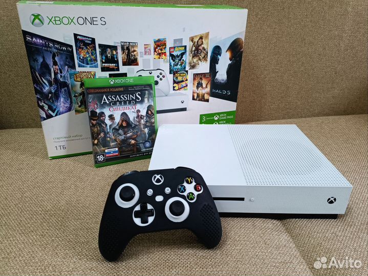 Xbox One S 1TB + 400 Игр (Полный Комплект)