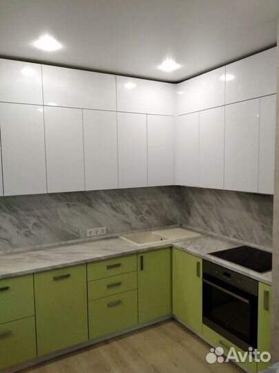 Кухонный гарнитур новый на заказ