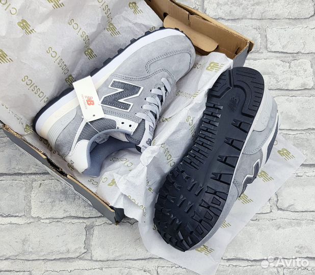 Женские кроссовки New Balance