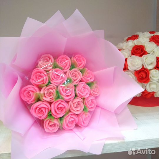 Букет из 19 роз бельгийского шоколада