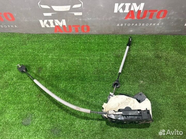 Замок двери задний левый Volkswagen Polo 5 