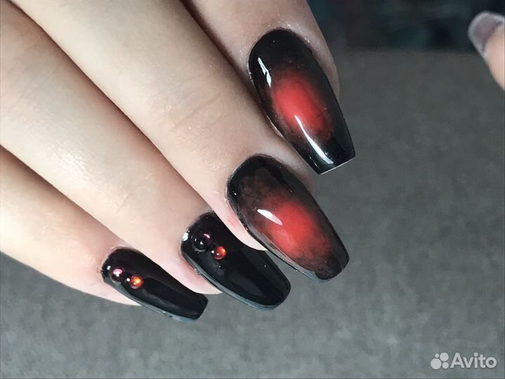 Наращивание ногтей