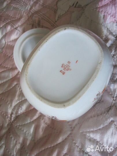 Соусник.Молочник.Сахарницы.Чайники