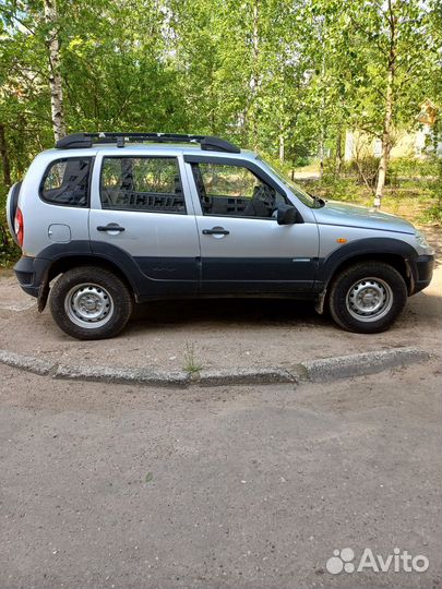 Chevrolet Niva 1.7 МТ, 2010, 121 000 км