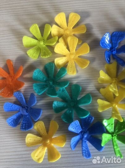 Киндер сюрприз цветочки