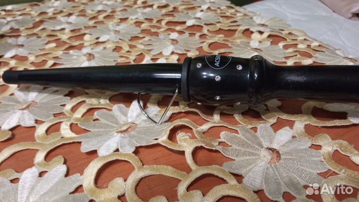 Плойка и утюжок для завивки волос