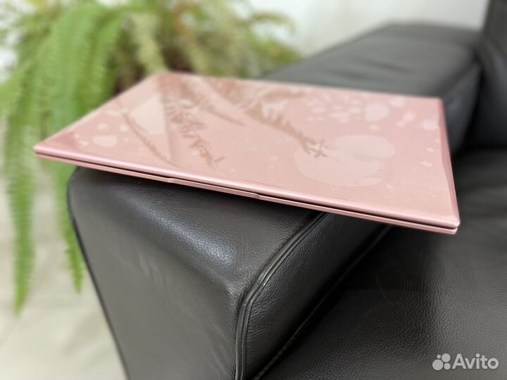 Ноутбук 15.6 4 ядра / 8 Гб / SSD 512 Гб / W 11 Pro